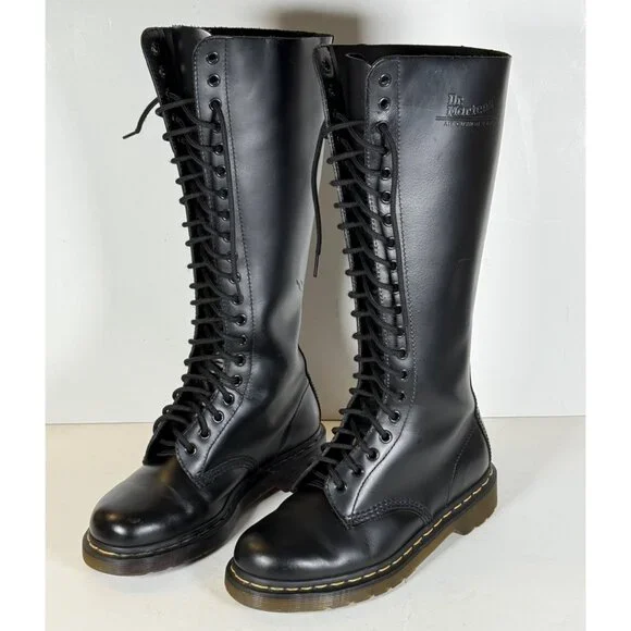 Dr. Martens 11300 Black Leather Tall Combat Boots 20 Eyelet Unisex - Picture 3 of 15